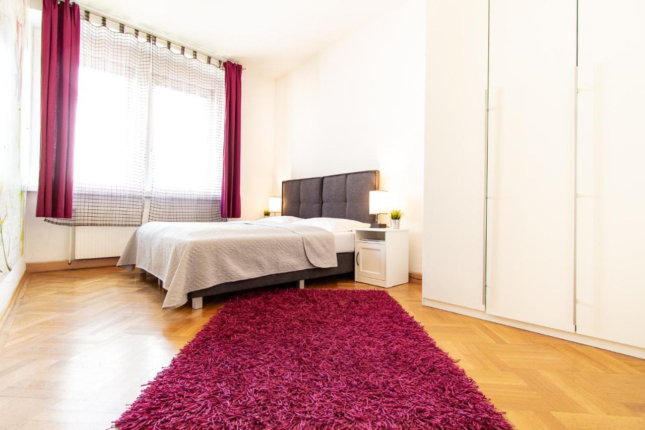 Apartment Mandlgasse I Contactless Check-In Vienna Luaran gambar