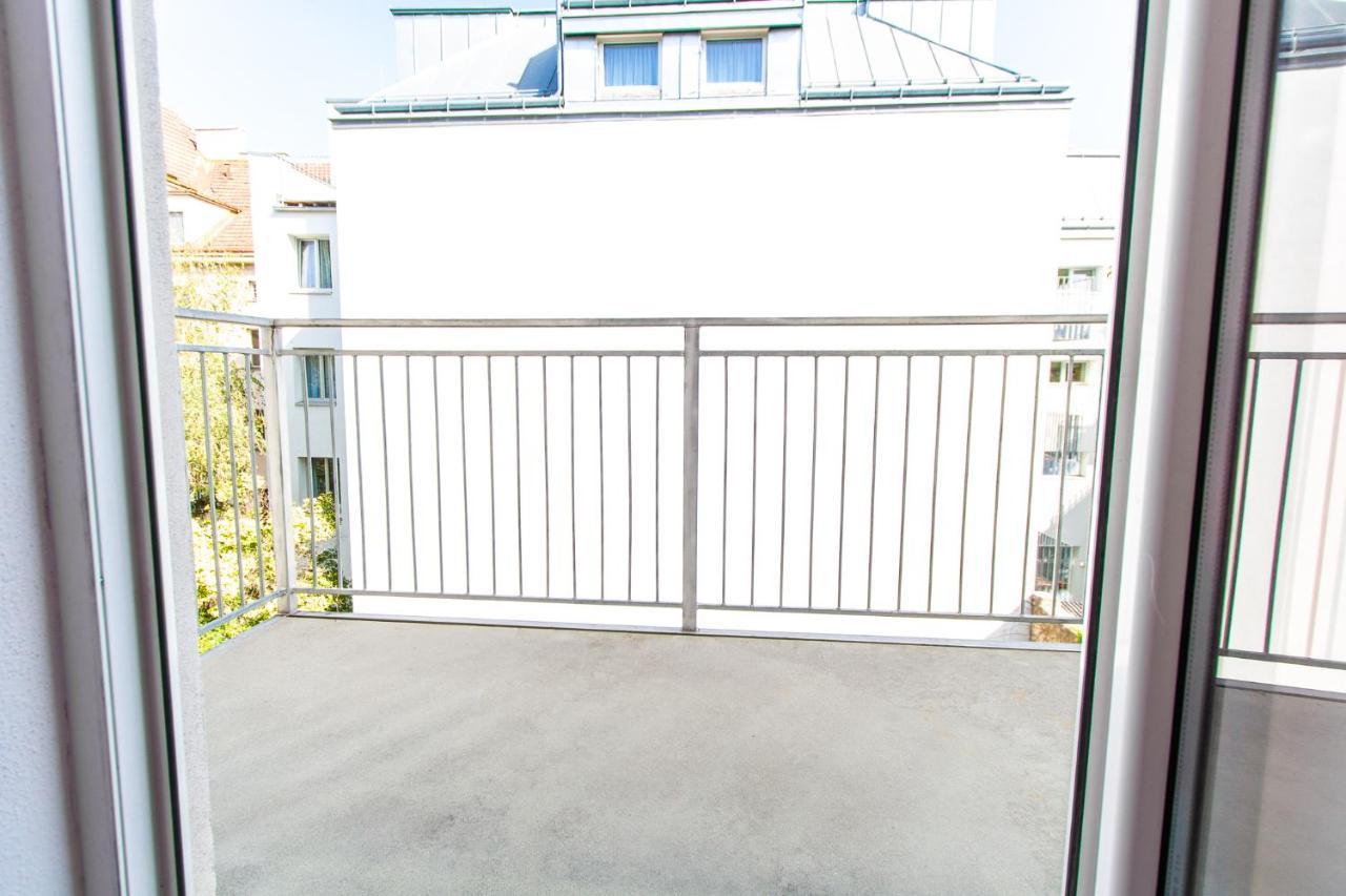 Apartment Mandlgasse I Contactless Check-In Vienna Luaran gambar