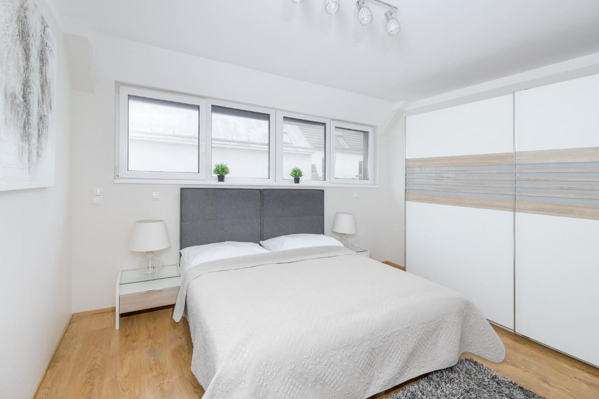 Apartment Mandlgasse I Contactless Check-In Vienna Luaran gambar