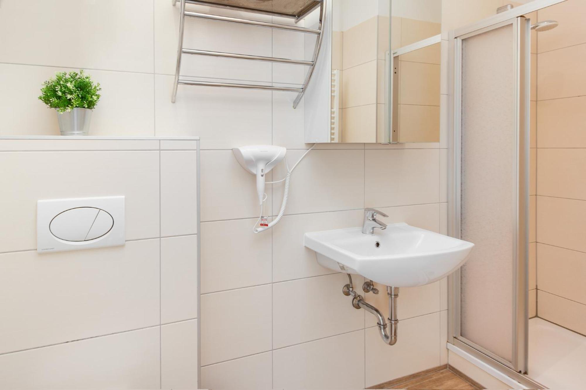 Apartment Mandlgasse I Contactless Check-In Vienna Luaran gambar