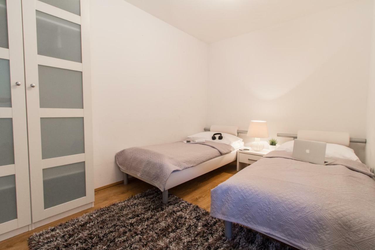 Apartment Mandlgasse I Contactless Check-In Vienna Luaran gambar