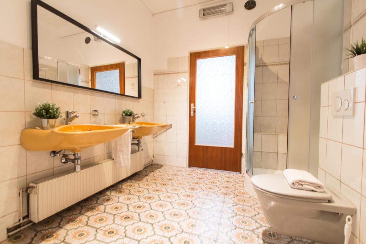 Apartment Mandlgasse I Contactless Check-In Vienna Luaran gambar